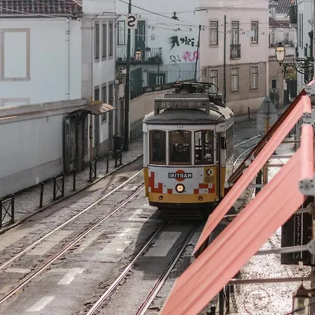 Guestready - Chic Flat Near Cathedral Lisboa