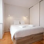 Guestready - Chic Flat Near Cathedral 아파트